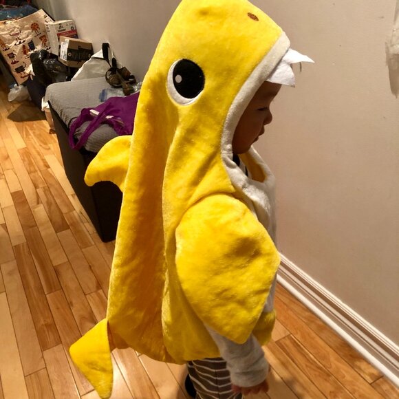 [Kids 3-4T] Plush Baby Shark Halloween Costume Jumpsuit One Piece Toddler - Picture 3 of 7
